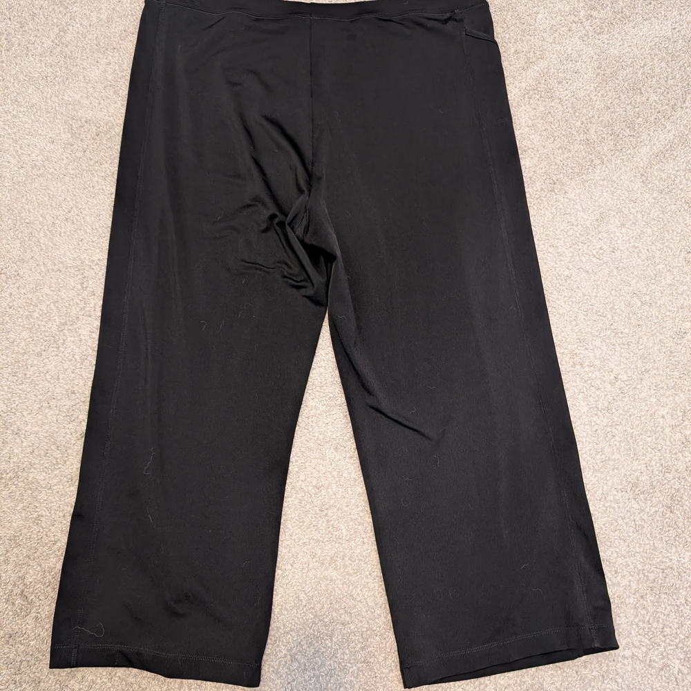 Black Wide-Leg Pants - Picture 3 of 4